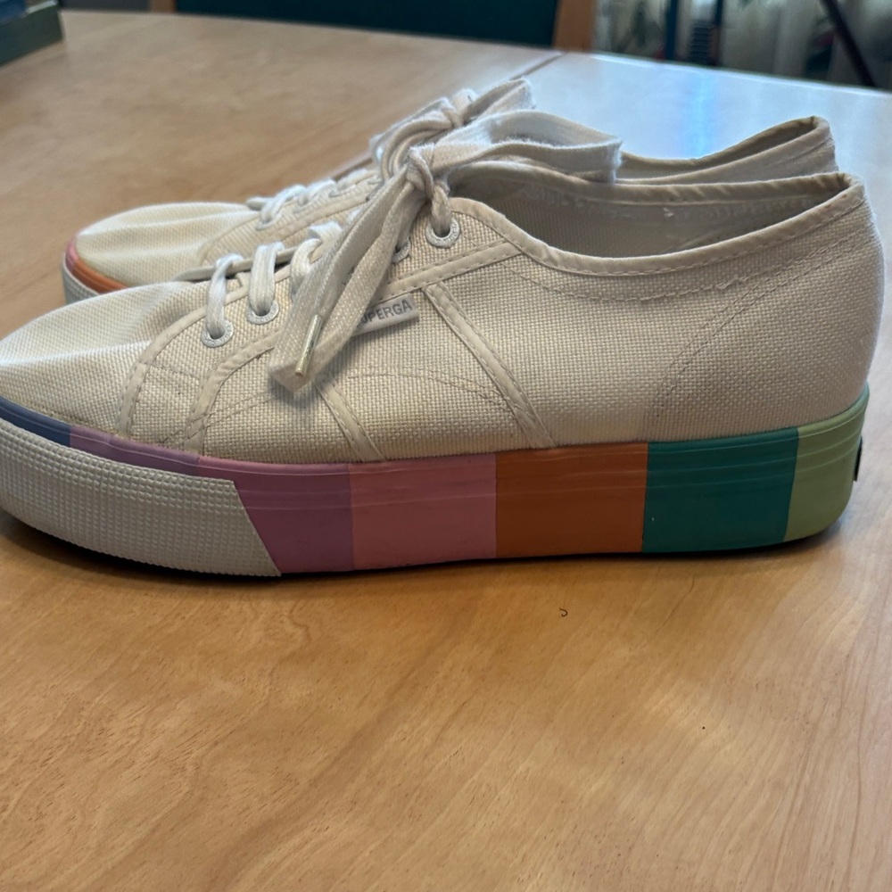 Superga White Canvas Low-Top Sneakers with Rainbow Block Platform. Size 8.5
